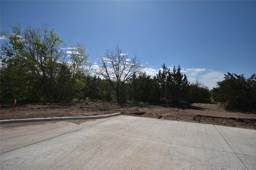 640 W Kilpatrick St, Cleburne, TX, 76033-7467 | Card Image