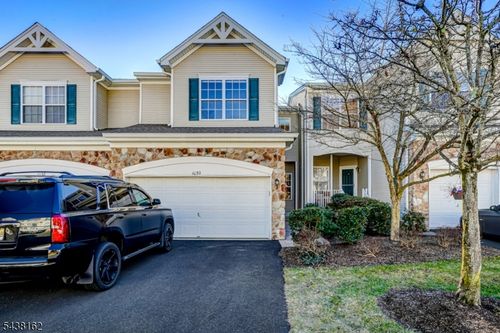 1039 Shadowlawn Dr, Green Brook, NJ, 08812-1751 | Card Image