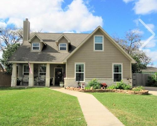 2512 Avenue E, Bay City, TX, 77414-6006 | Card Image