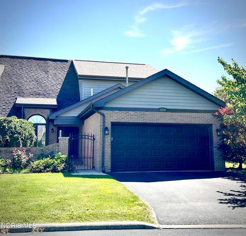 42-2216 Quail Lake Rd, Findlay, OH, 45840-7182 | Card Image
