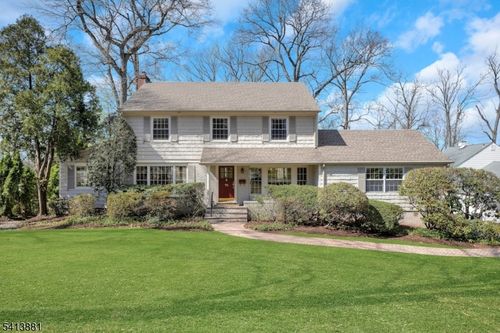 78 Seven Oaks Dr, Summit, NJ, 07901-4155 | Card Image