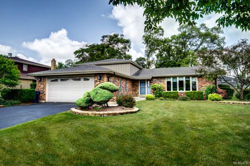 13520 Idlewild Dr, Orland Park, IL, 60462-1517 | Card Image