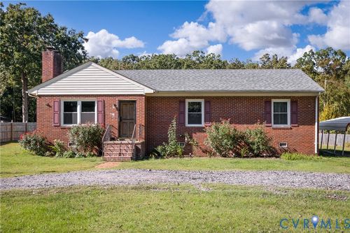 9834 N Wagstaff Cir, North Chesterfield, VA, 23236-3812 | Card Image