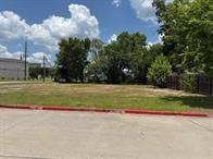 Land in Humble 3