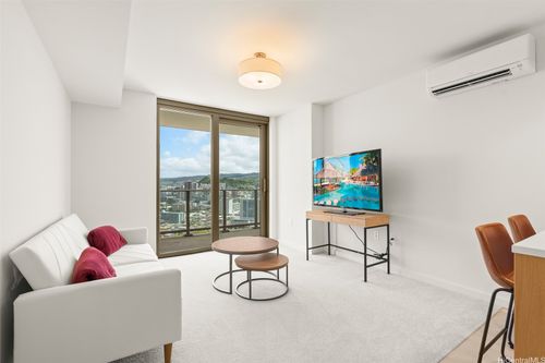 apt-3210-1388 Kapiolani Blvd, Honolulu, HI, 96814-3669 | Card Image