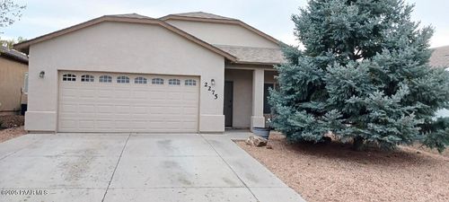 2275 E Sirus Dr, Chino Valley, AZ, 86323-6487 | Card Image