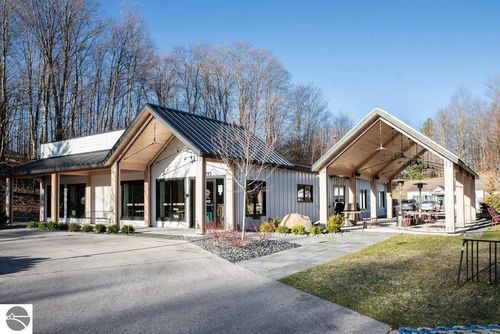 13795 Seven Hills Road, Traverse City, MI, 49686-1111 | Card Image