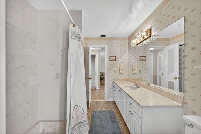 4378 Juniper Ter, House other with 3 bedrooms, 3 bathrooms and null parking in Boynton Beach FL | Image 38