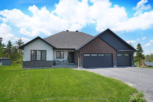14 Matthew Kieran Cres, Long Sault, ON, K0C1P0 | Card Image