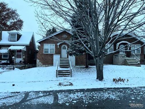 6135 Idaho Ave, Saint Louis, MO, 63111-2353 | Card Image