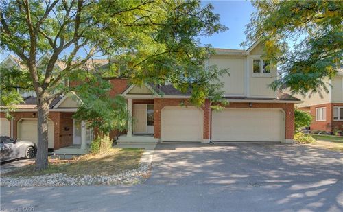 5-523 Beechwood Dr, Waterloo, ON, N2T2G7 | Card Image