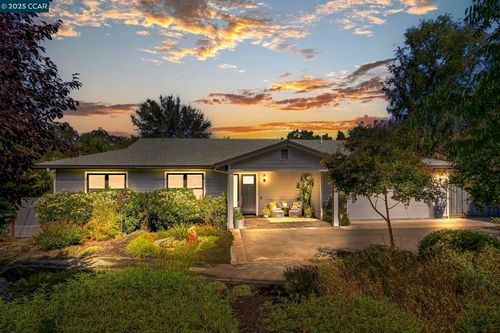 1096 Mt View Blvd, Walnut Creek, CA, 94596-6121 | Card Image