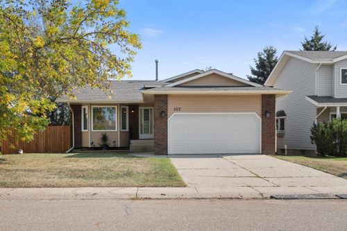 107 Northlake Lane, Wetaskiwin, AB, T9A3L3 | Card Image