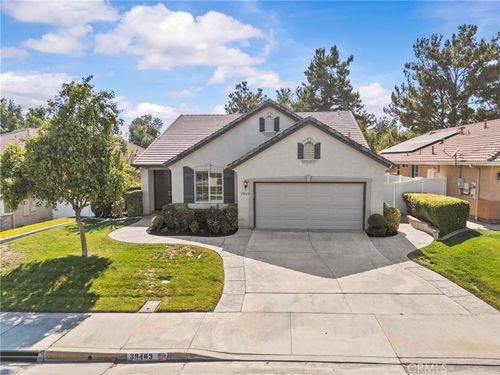 39463 Napa Creek Dr, Murrieta, CA, 92563-6879 | Card Image