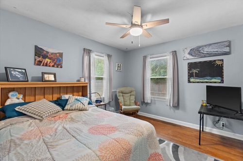 13706 W Meadow Lane, New Berlin, WI, 53151 | Card Image