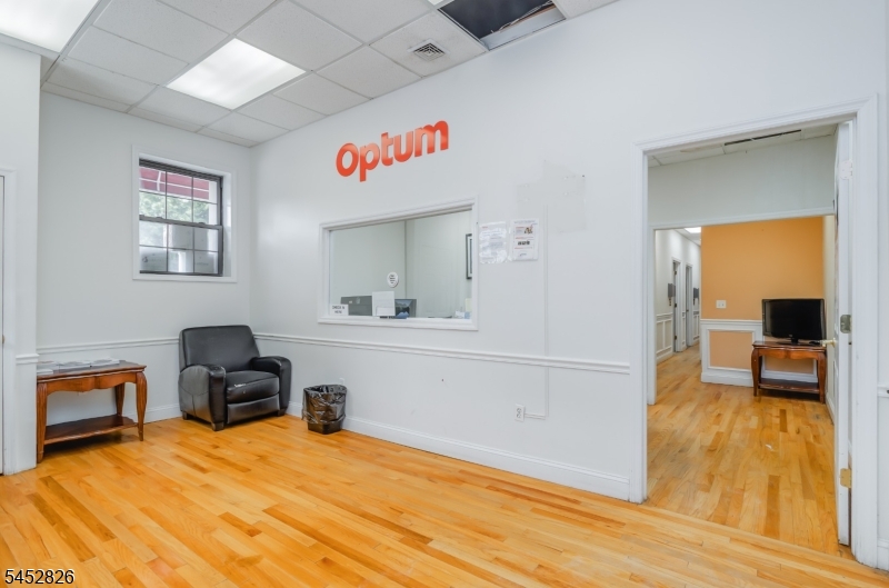 Commercial Lease in Belleville Twp. 2