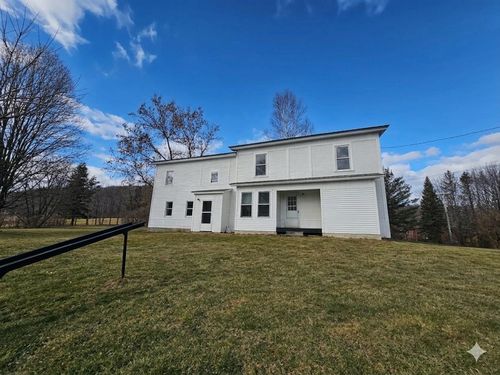 49 Winter St, Hardwick, VT, 05843-7004 | Card Image
