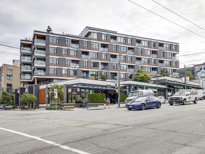 409 - 210 E 5th Ave, Condo with 2 bedrooms, 2 bathrooms and 1 parking in Vancouver BC | Image 1