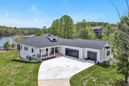 1112 Coves End Rd, Huddleston, VA, 24104-3621 | Card Image
