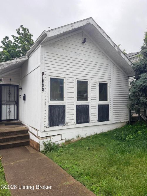 1033 E Saint Catherine St, Louisville, KY, 40204-1939 | Card Image