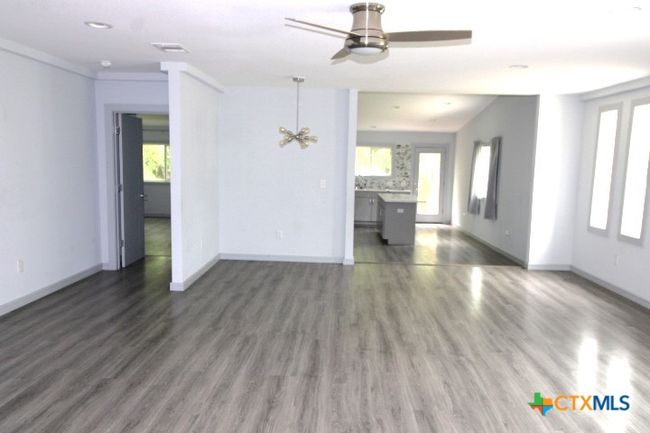 203 Spring St, House other with 4 bedrooms, 3 bathrooms and null parking in Lampasas TX | Image 16