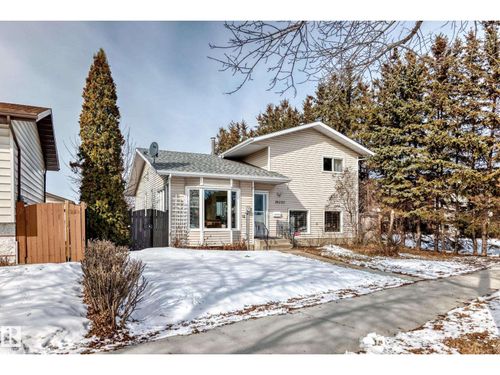16232 100 St Nw, Edmonton, AB, T5X4R7 | Card Image