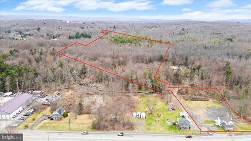 4 Hope Dr, Covington Township, PA, 18424-7823 | Card Image