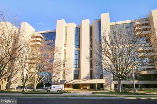 apt-1208-1101 S Arlington Ridge Rd, ARLINGTON, VA, 22202-1930 | Card Image