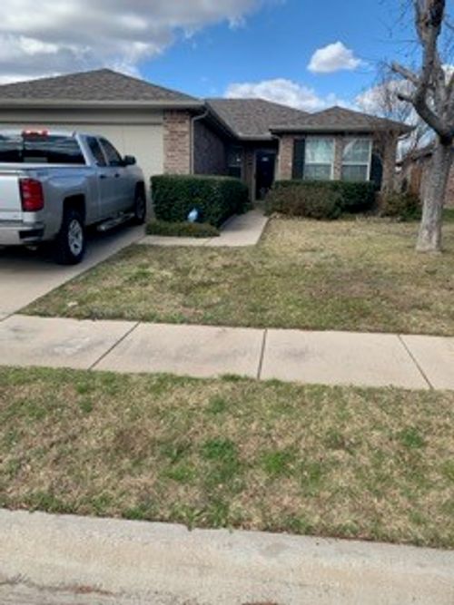 5620 Talons Crest Circle, Fort Worth, TX, 76179 | Card Image