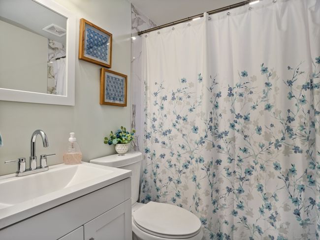 48 Meyer Pl, House other with 5 bedrooms, 3 bathrooms and null parking in Riverside CT | Image 8