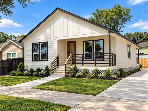 7809 Capitol St, Houston, TX, 77012-1538 | Card Image