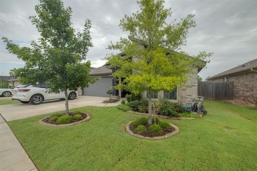 3009 Montane Drive, Norman, OK, 73069 | Card Image