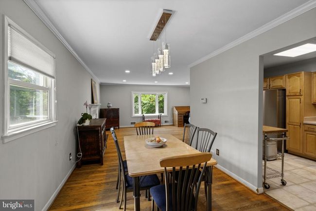 1607 8 Th Pl, House other with 5 bedrooms, 3 bathrooms and null parking in MCLEAN VA | Image 14