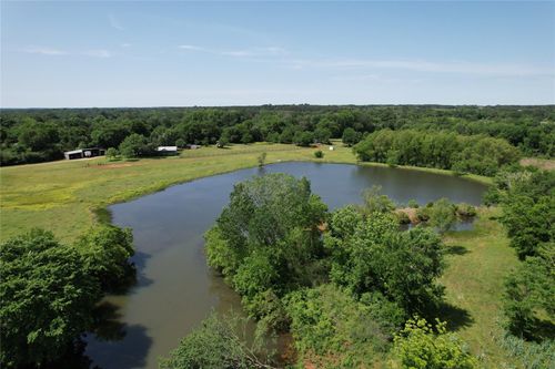 535 County Road 1710, Grapeland, TX, 75844-6233 | Card Image