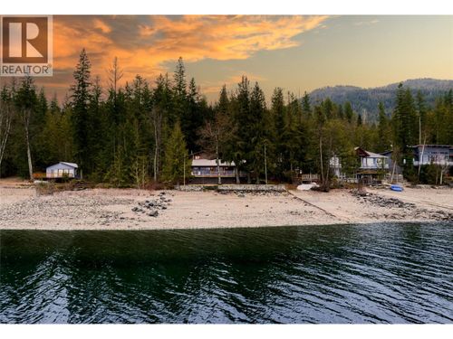 4119 Reid Rd, Eagle Bay, BC, V0E1T0 | Card Image