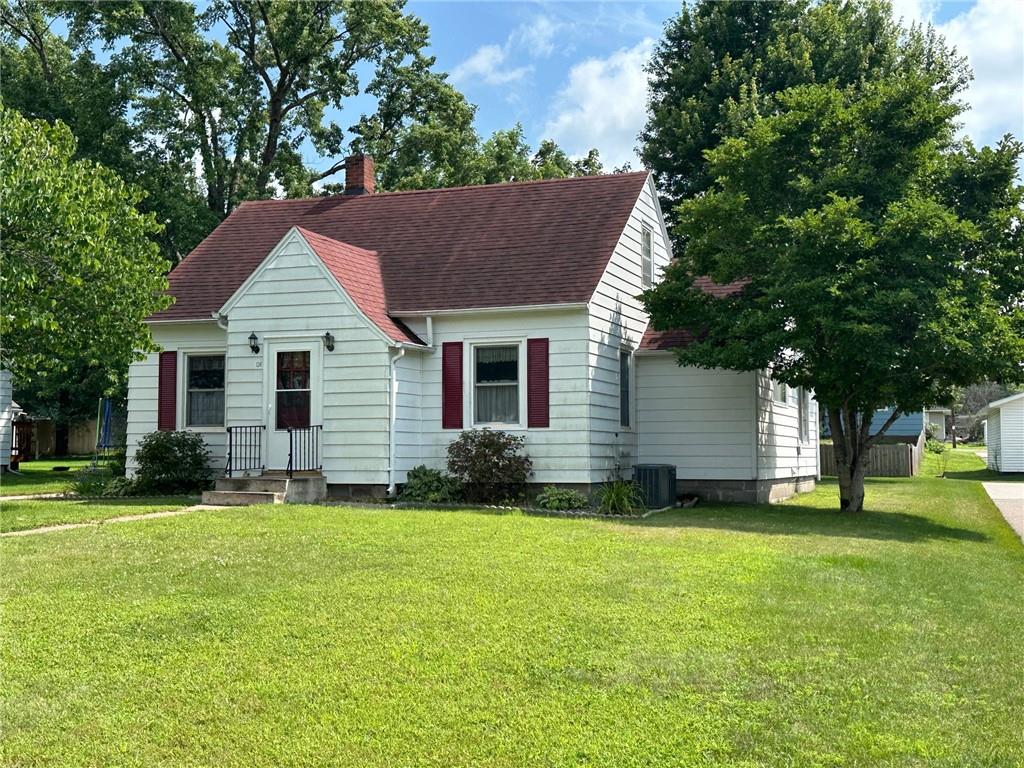 Hawthorn St, Strum, WI 54770