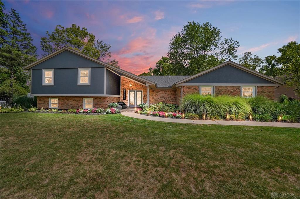 Green Hollow Ct, Dayton, OH 45458