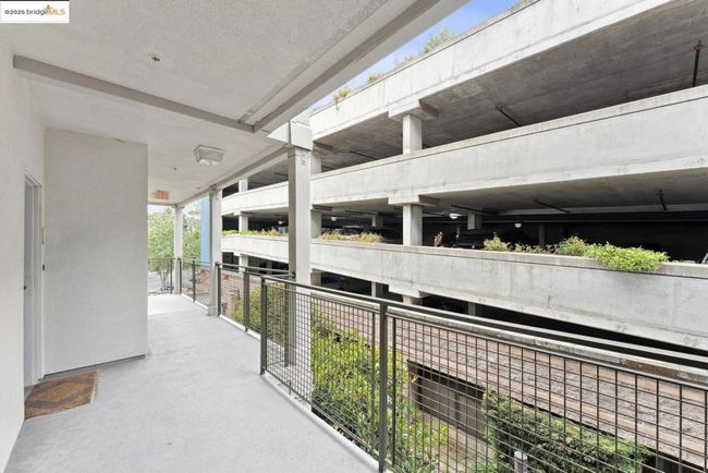 5204 - 1121 40 Th St, Condo with 1 bedrooms, 1 bathrooms and 1 parking in Emeryville CA | Image 32