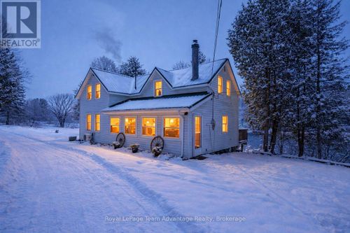 27 Burnside Bridge Rd, McDougall, ON, P2A2W9 | Card Image