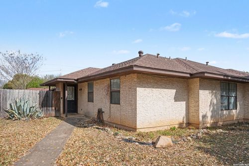 520 Schlather St, Cibolo, TX, 78108-3540 | Card Image