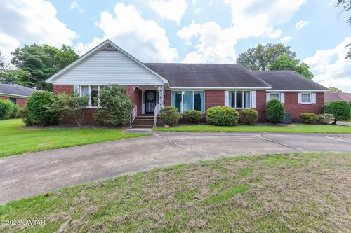 107 W 7th St, Trenton, TN, 38382-2517 | Card Image