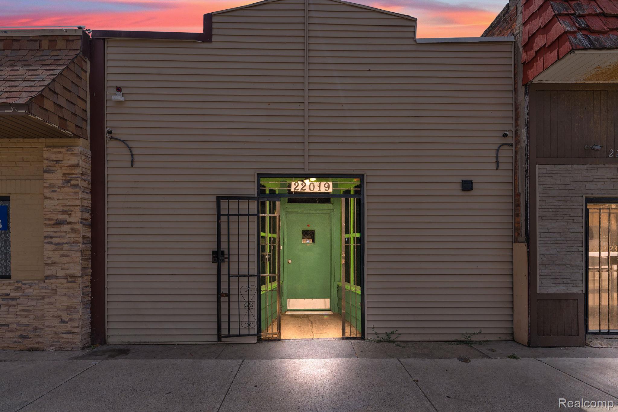 Commercial Sale in Detroit 4