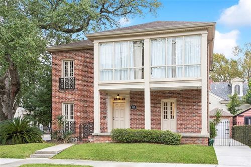 1325 Valence St, New Orleans, LA, 70115-3933 | Card Image