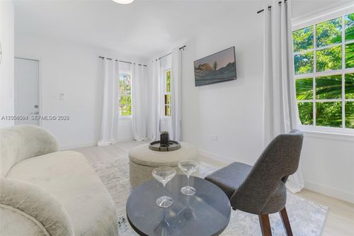 1-421 75th St, Miami Beach, FL, 33141-2395 | Card Image