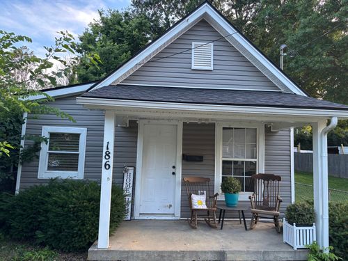 186 Eddie St, Lexington, KY, 40508-1832 | Card Image