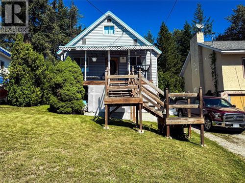 2246 Kootenay Ave, Rossland, BC, V0G1Y0 | Card Image
