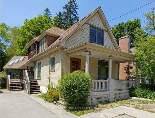 16 Woodward Ave, London, ON, N6H2G7 | Card Image