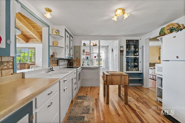 739 S Main St, House other with 3 bedrooms, 1 bathrooms and 1 parking in Cascade ID | Image 18