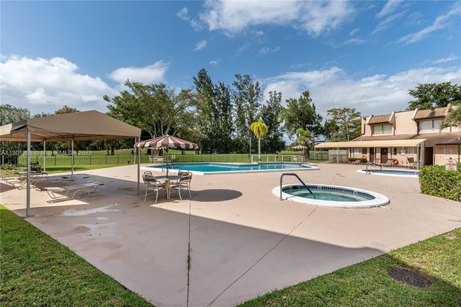 APT-106 - 6451 N University Dr, Condo with 2 bedrooms, 2 bathrooms and null parking in Tamarac FL | Image 21