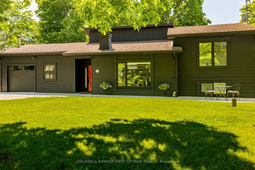 6779 Roger Stevens Dr, Smiths Falls, ON, K7A4S6 | Card Image